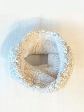 Sonoma•Cable Knit Infinity Scarf•Faux Fur Lining